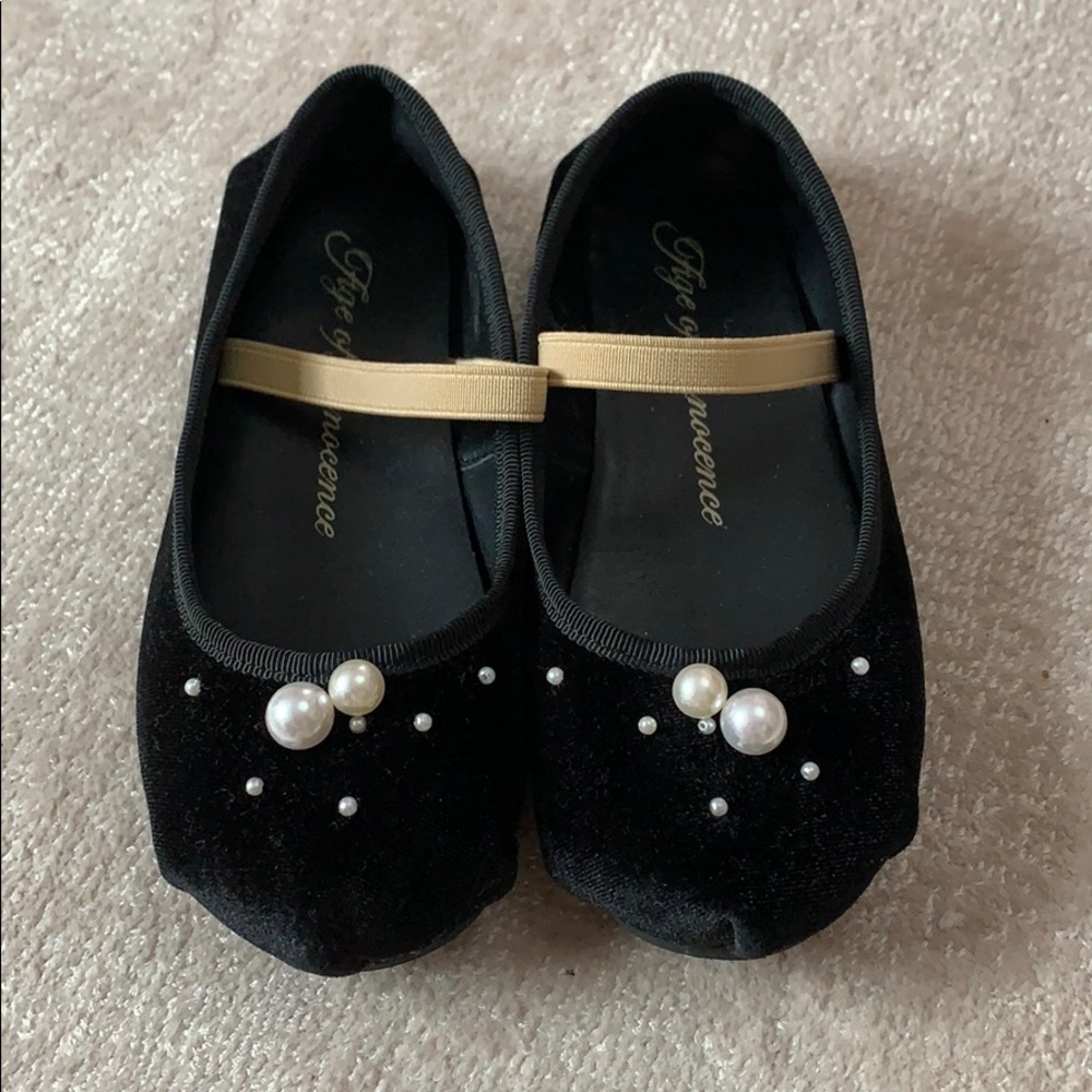 SOLD Age of Innocence shoes black velvet ballerin